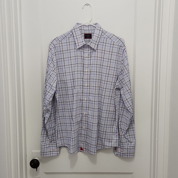 UNTUCKit Other - UNTUCKit Button Down Dress Shirt Size Medium